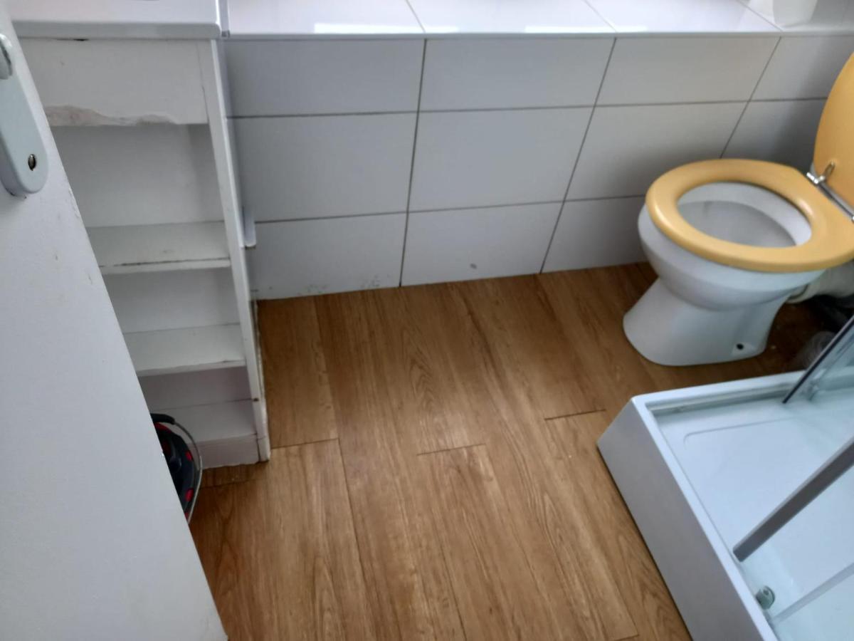 3 Hebergements - Au 1Er Etage 1 Appartement 2 Pieces Et Au 2Eme Etage Un Logement De 2 Chambres Louees Separement Avec Coin Cuisine Et Toilettes A Partager- Dans Pavillon Au Pied Du Rer B A 5 Minutes De Paris Et 30 Mn Stade De France Cachan Eksteriør bilde